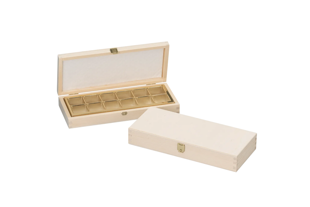 Praline box 15 x 15 x 3 cm