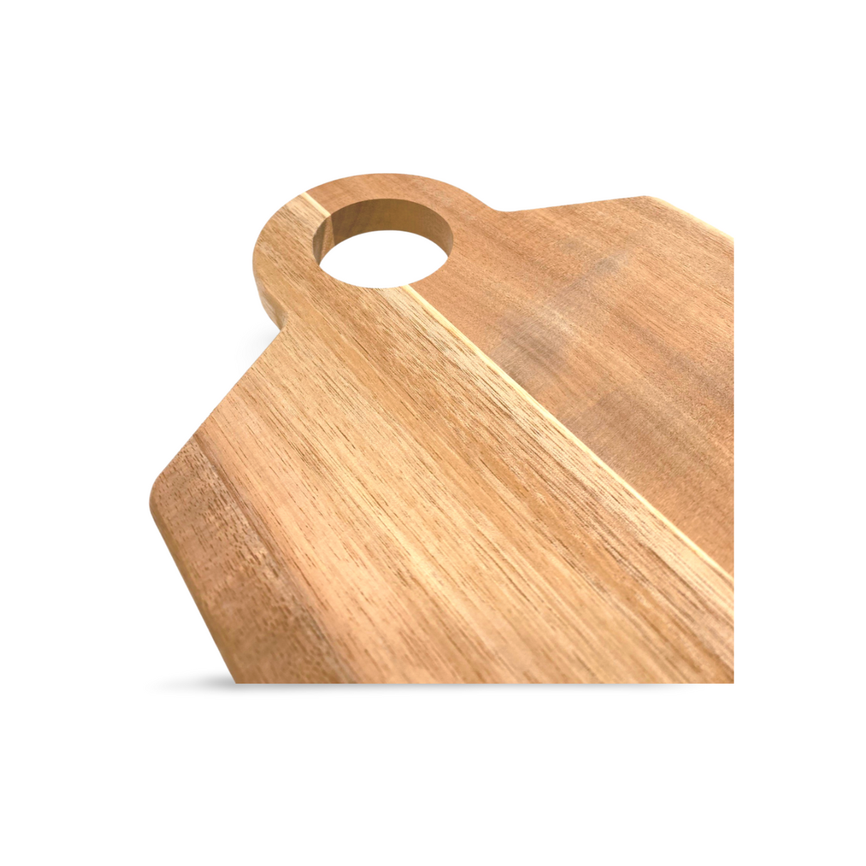 Holzschneidebrett mit Griff und Aufhänge-Loch, hellbraune Farbe.
