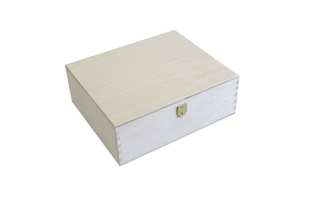 Holzkiste mit Klappdeckel