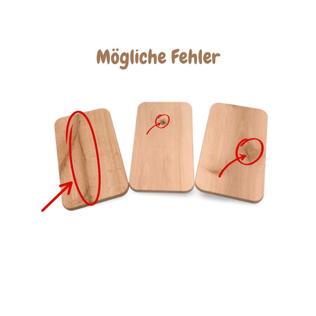 Holznes rechteckiges Brett mit kreisförmigem Loch und rotem Pfeil, der auf den Rand zeigt, wahrscheinlich zum Aufhängen oder Montieren.