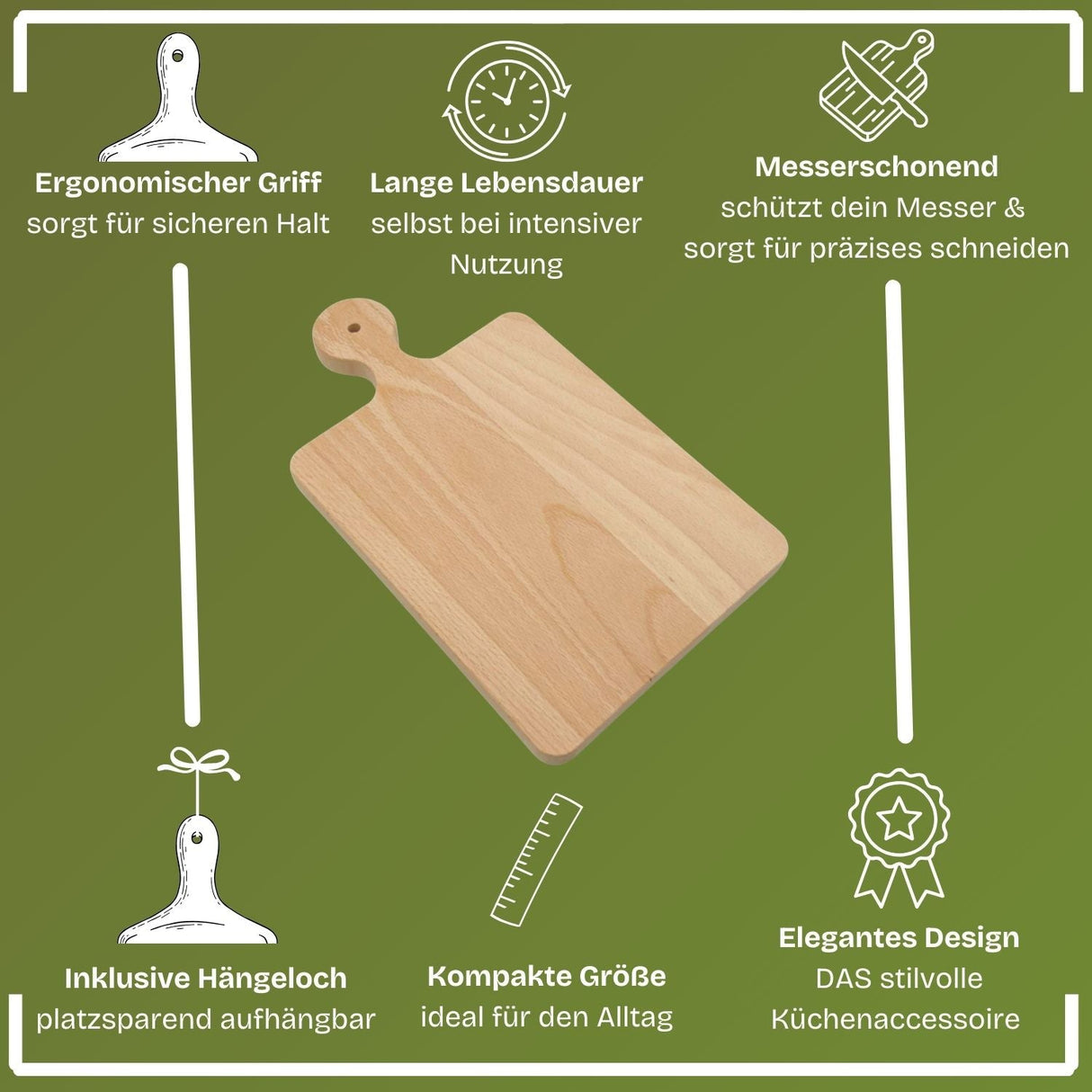 Helles Holzschneidebrett mit abgerundetem Griff und einem Loch zum Aufhängen.