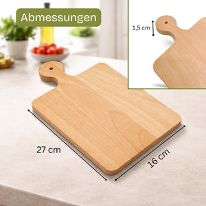 Hellfarbenes Holzschneidebrett mit glatter, natürlicher Maserung und abgerundeten Ecken.