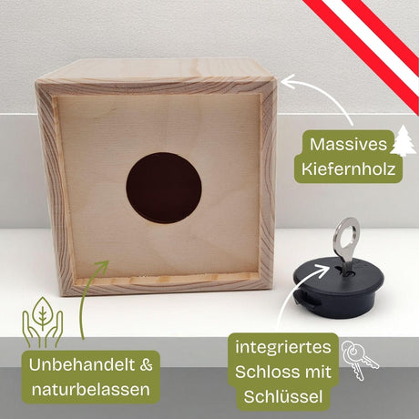 Holzkiste mit Schlüsselschloss.